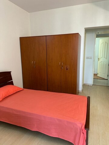 Bedroom in 3.5 BHK Apartment at DLF Westend Heights, Sector 53 – for Rent