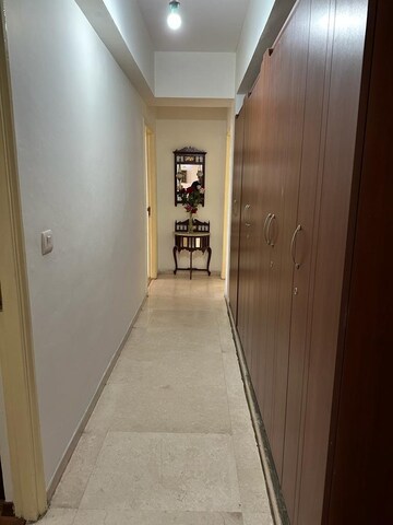 Building Lobby in 3.5 BHK Apartment at DLF Westend Heights, Sector 53 – for Rent