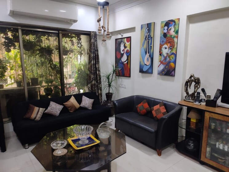 Living Room, skylark-apartment-lokhandwala-complex 3 Bedroom 1100 Sq.Ft. Apartment In Lokhandwala Complex Mumbai 8019573