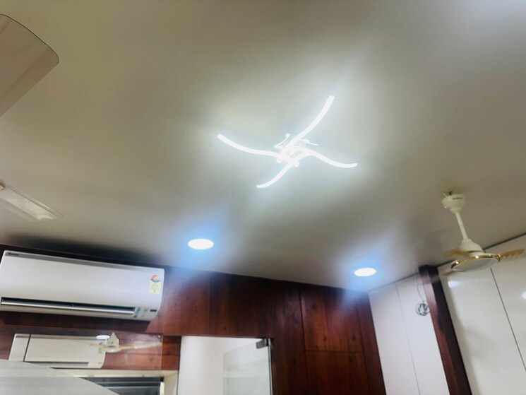 undefined, shyamal Commercial Office Space 600 Sq.Ft. In Shyamal Ahmedabad 8019554