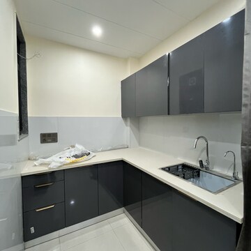 Kitchen in 2 BHK Builder Floor at Ansal Sushant Lok I, Sushant Lok I – for Rent