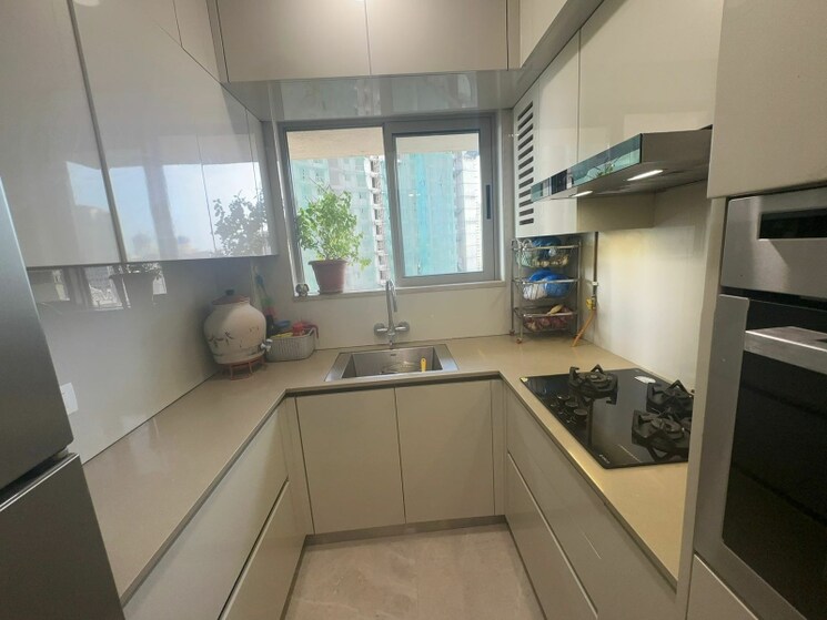 Kitchen, hiranandani-regent-hill 1 Bedroom 620 Sq.Ft. Apartment In Powai Mumbai 8019663