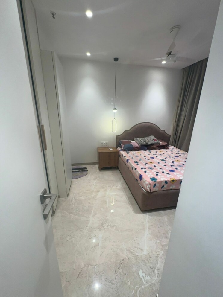 Bedroom, hiranandani-regent-hill 1 Bedroom 620 Sq.Ft. Apartment In Powai Mumbai 8019663