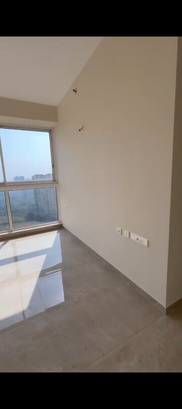 Room in 3 BHK Apartment at Tata Serein, Pokhran Road No 2 – for Sale