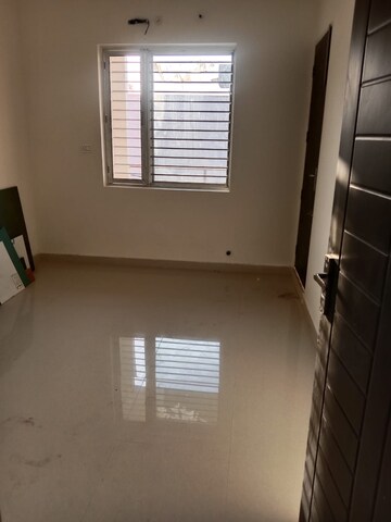Room in 1 BHK Independent House at Jagjeetpur – for Rent
