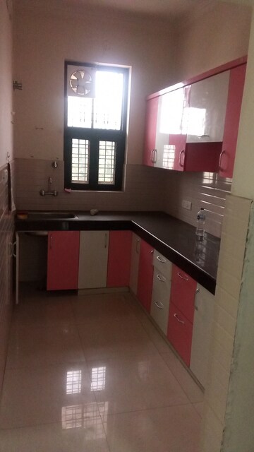 Kitchen in 2 BHK Builder Floor at Sector 47 – for Rent