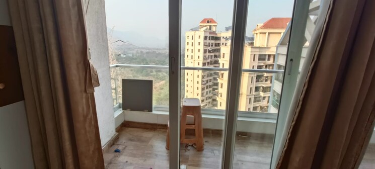 Balcony, kamdhenu-sai-saakshaat-e-wing 3 Bedroom 2070 Sq.Ft. Apartment In Kharghar Navi Mumbai 8019732