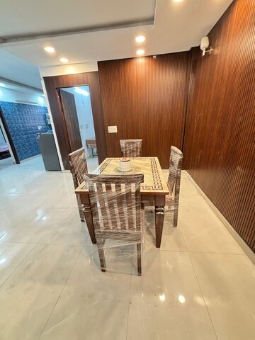 Living Room in 3 BHK Apartment at Sector 28 – for Rent