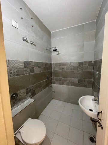 Bathroom in 3 BHK Builder Floor at APS Platinum Towers, Peer Mucchalla – for Rent