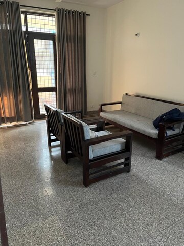 2 BHK Apartment For Rent in Lajpat Nagar Delhi  8019857