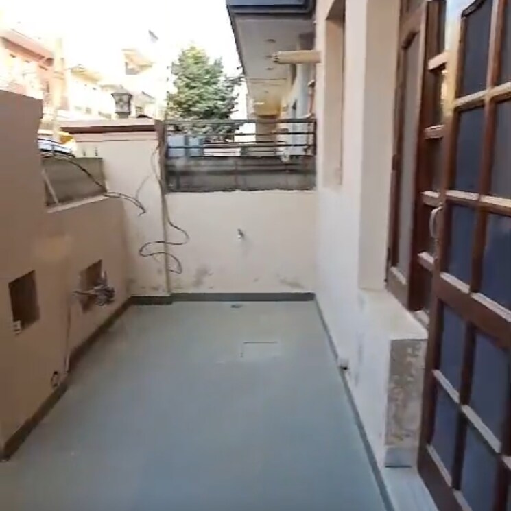 Balcony, patiala road 3 Bedroom 145 Sq.Yd. Villa In Patiala Road Zirakpur 8019874