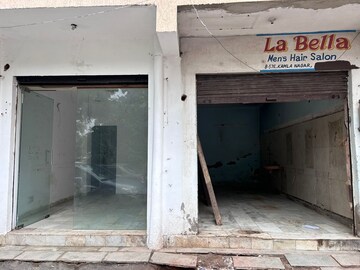 Commercial Shop 420 Sq.Ft. For Rent in Kamala Nagar Agra  8019984