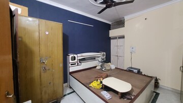Master Bedroom in 3 BHK Apartment at Dilshad Garden – for Sale
