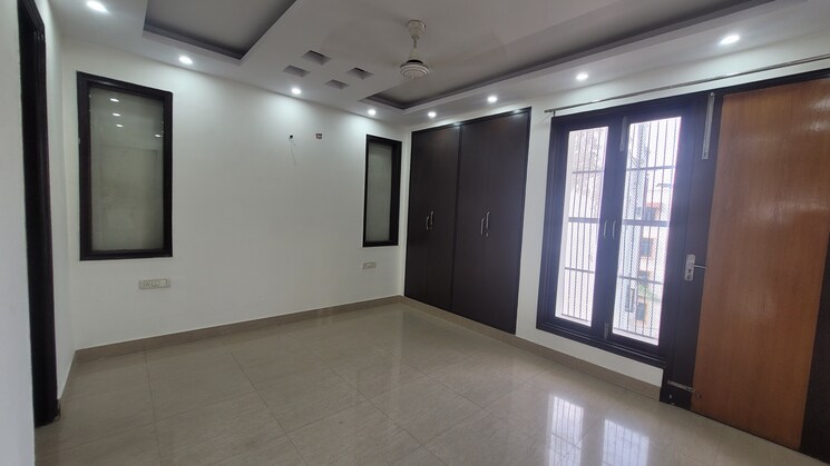 Bedroom, vivek vihar phase 1 4 Bedroom 2700 Sq.Ft. Builder Floor In Vivek Vihar Phase 1 Delhi 8020176