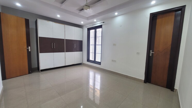 Master Bedroom, vivek vihar phase 1 4 Bedroom 2700 Sq.Ft. Builder Floor In Vivek Vihar Phase 1 Delhi 8020176