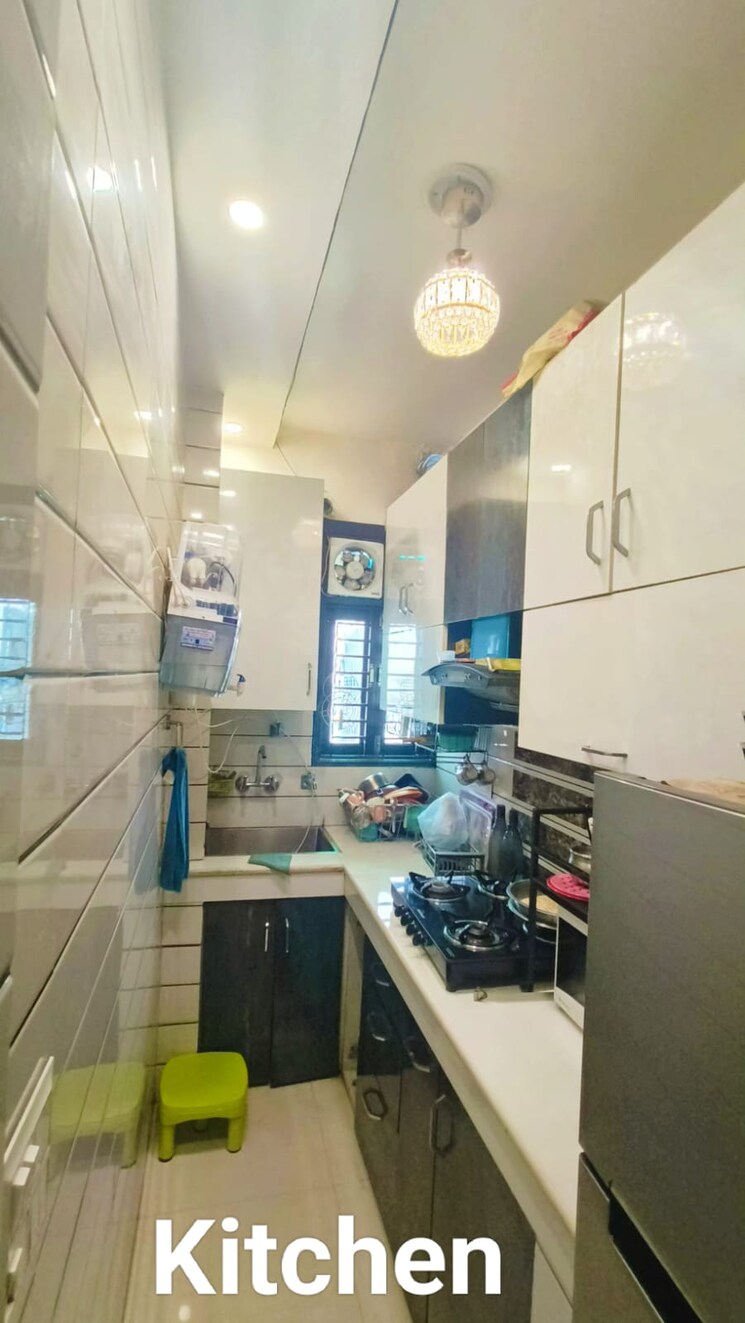 Kitchen, uttam nagar 2 Bedroom 50 Sq.Yd. Builder Floor In Uttam Nagar Delhi 8020211