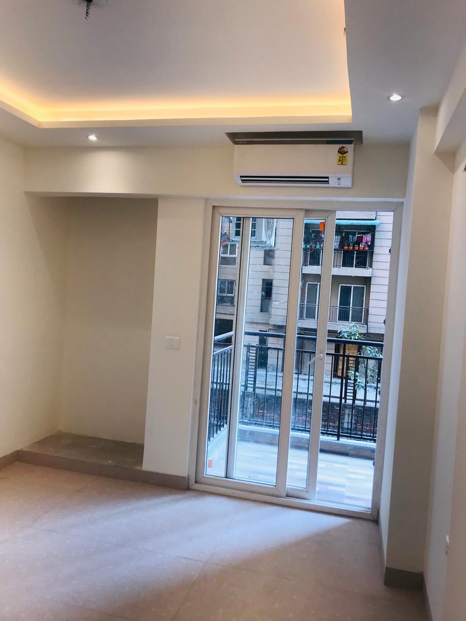 2.5 BHK + Pooja Room,Extra Room Apartment For Sale in Amrapali Centurian Park