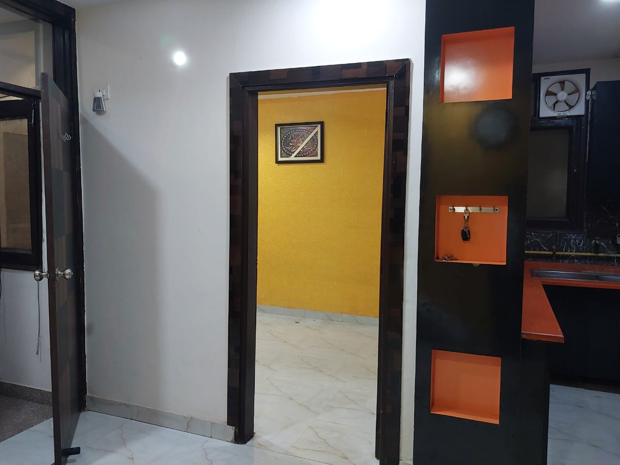 3 BHK + Pooja Room,Extra Room Apartment For Sale in Amrapali Centurian Park