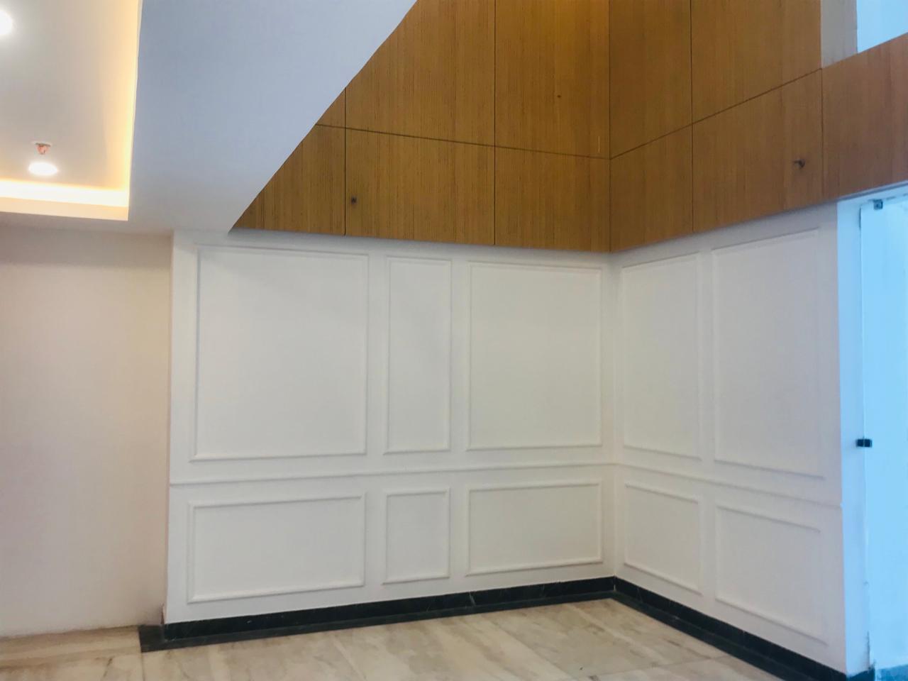 3.5 BHK + Pooja Room,Extra Room Apartment For Sale in Amrapali Centurian Park