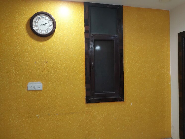 Room, upsidc site b 2 Bedroom 1050 Sq.Ft. Builder Floor In Upsidc Site B Greater Noida 8020235