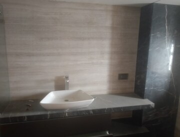 Bathroom in 2 BHK Apartment at A1 Apartment, Malabar Hill – for Sale