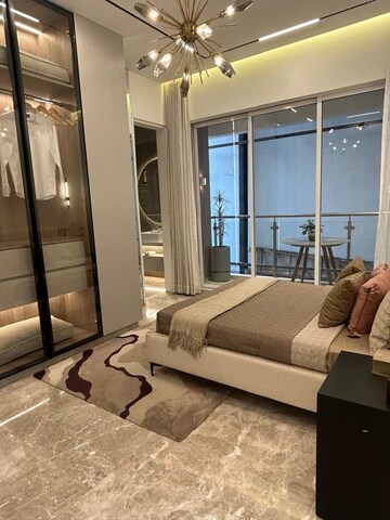 Room in 2 BHK Builder Floor at Juinagar – for Sale