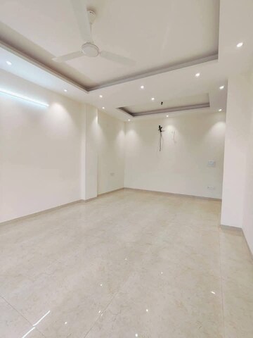 Living Room in 3 BHK Apartment at Experion The Heart Song, Sector 108 – for Sale