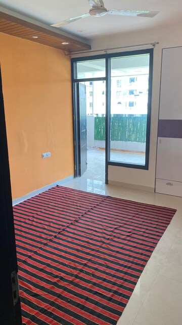 Bedroom in 3 BHK Apartment at Golden Sand Apartments, Dhakoli Village – for Rent