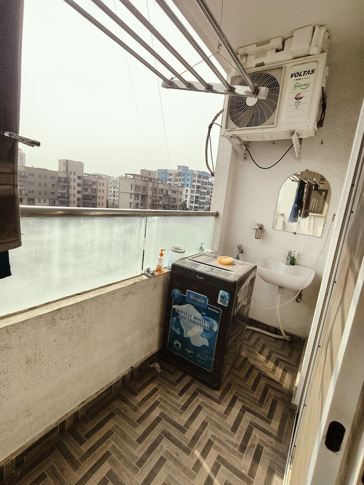 Balcony, vtp-one 1 Bedroom 700 Sq.Ft. Apartment In Kharadi Pune 8020326