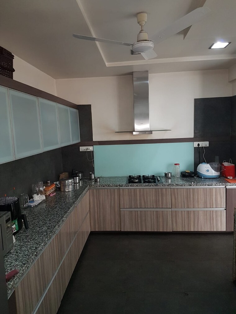Kitchen, clover-palisades 3.5 Bedroom 2800 Sq.Ft. Apartment In Kondhwa Pune 8020388