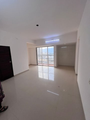 2 BHK Apartment For Rent in Tharwani Riverdale Vista Kalyan West Thane  8020402