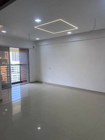 2 BHK Apartment For Rent in Tharwani Riverdale Vista Kalyan West Thane  8020402