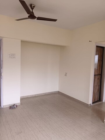 Room in 2 BHK Apartment at Acme Ozone, Manpada – for Rent