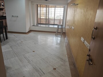 Room in 3 BHK Apartment at Rajvilas Hawa Mahal Chs, Manpada – for Rent