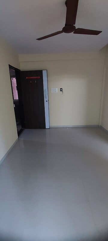 2 BHK Apartment For Sale in Agarwal Paramount, Virar West