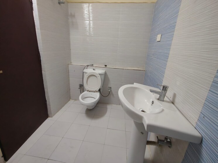 Bathroom, aditya-eden-park 3 Bedroom 2380 Sq.Ft. Apartment In Nallagandla Hyderabad 8020527