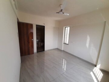 Room in 3 BHK Apartment at Dhanori – for Rent