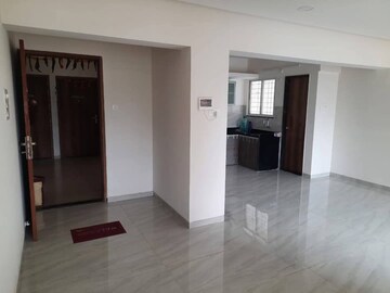 Room in 3 BHK Apartment at Dhanori – for Rent