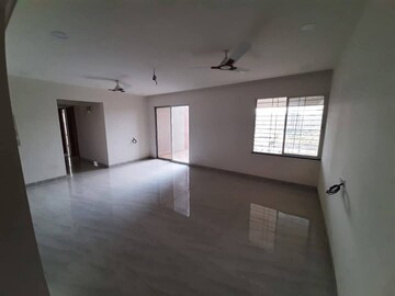 Room in 3 BHK Apartment at Dhanori – for Rent