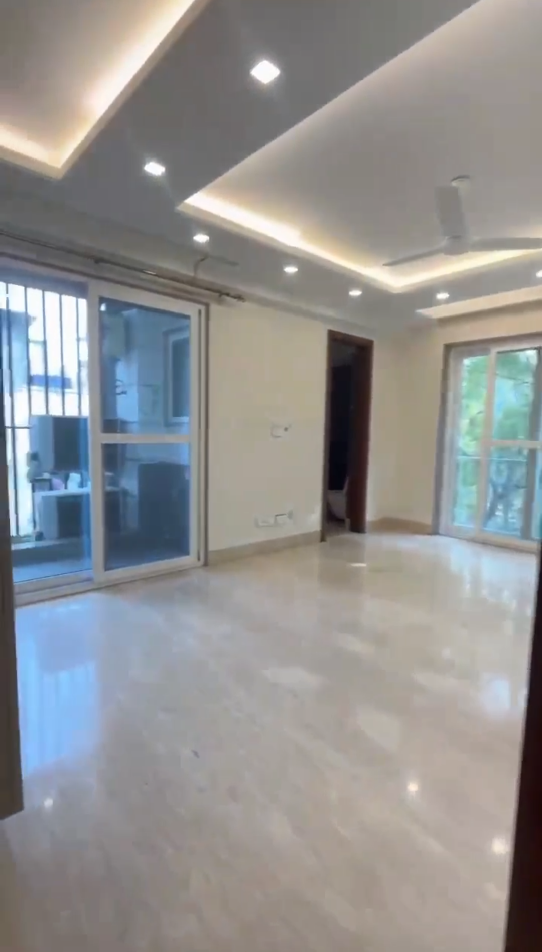 3 BHK + Pooja Room,Servant Room,Study Room,Extra Room Builder Floor For Sale in Gulmohar Park