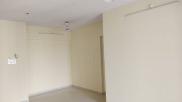 Room in 3 BHK Apartment at Dev Ashoka Apartment, Vartak Nagar – for Rent