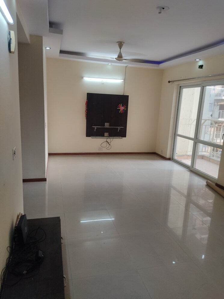 Kitchen, bptp-park-grandeura 3 Bedroom 2032 Sq.Ft. Apartment In Sector 82 Faridabad 8020576
