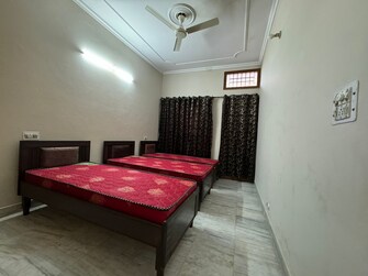 Pg For Boys & Girls in Sector 70 Mohali  8020580