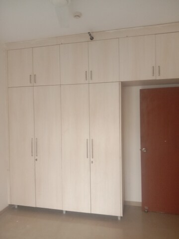 2 BHK Apartment For Rent in Mahagun Mywoods, Sector 16c Greater Noida