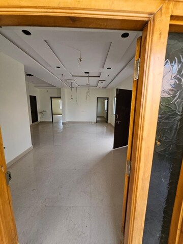 Furnished Amenities in 5 BHK Builder Floor at A S Rao Nagar – for Sale