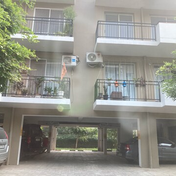 Kitchen in 2.5 BHK Builder Floor at Vatika Xpressions, Sector 88b – for Rent