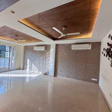 Furnished Amenities in 4 BHK Builder Floor at Ansal Sushant Lok I, Sector 43 – for Rent