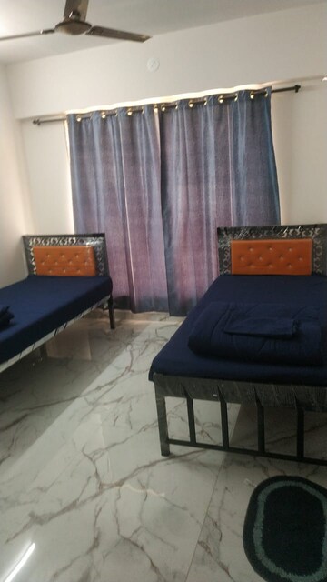 Room in  Pg at Kurla East – for Rent