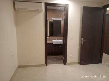Room in 3 BHK Builder Floor at East Of Kailash – for Rent