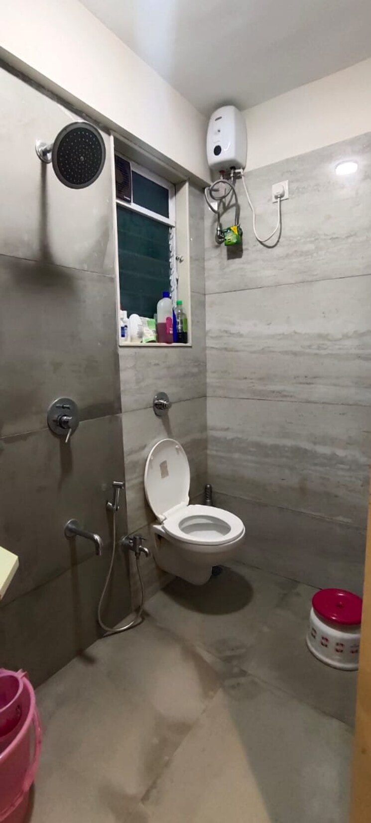 Bathroom, divisha-sanskriti-signature 1.5 Bedroom 464 Sq.Ft. Apartment In Borivali West Mumbai 8020702